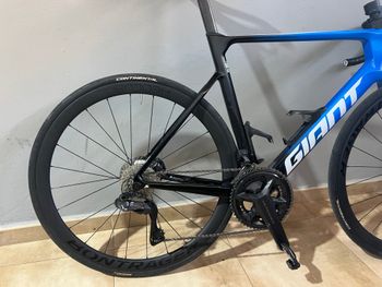 Używany Giant Propel Advanced Pro 0 2025 Road & Gravel — zdjęcie 2 z 3