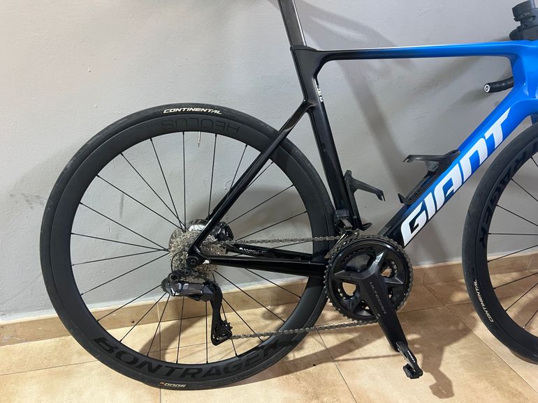 Używany Giant Propel Advanced Pro 0 2025 Road & Gravel — zdjęcie 2 z 3