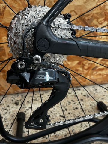 Brugt Canyon Endurace CF 7 Di2 2024 2024 Road & Gravel — billede 2 af 14