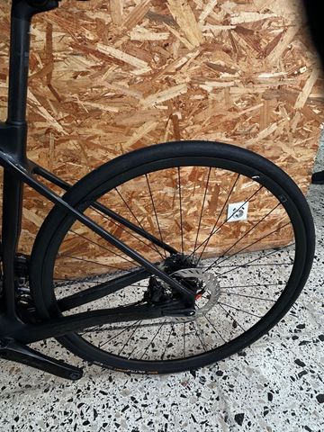 Brugt Canyon Endurace CF 7 Di2 2024 2024 Road & Gravel — billede 11 af 14