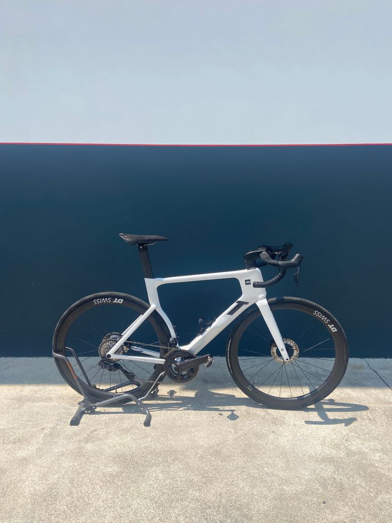 3T STRADA ITALIA ULTEGRA Di2 2X12 ZIPP 303 FIRECREST 2025 2025 Road & Gravel d'occasion — image 2 sur 4