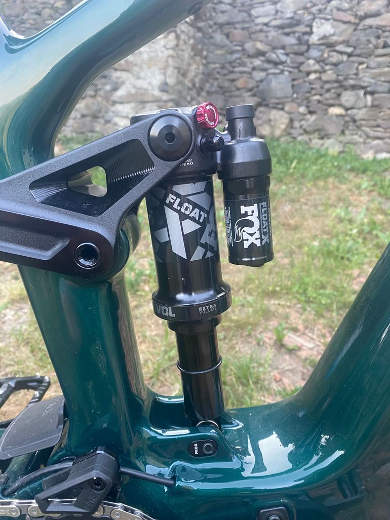 Używany Santa Cruz Vala 90 2026 2026 Mountainbike — zdjęcie 3 z 10