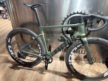 Used Factor Ostro Gravel - SRAM Force XPLR w/ Power Meter 2026 2026 Road & Gravel