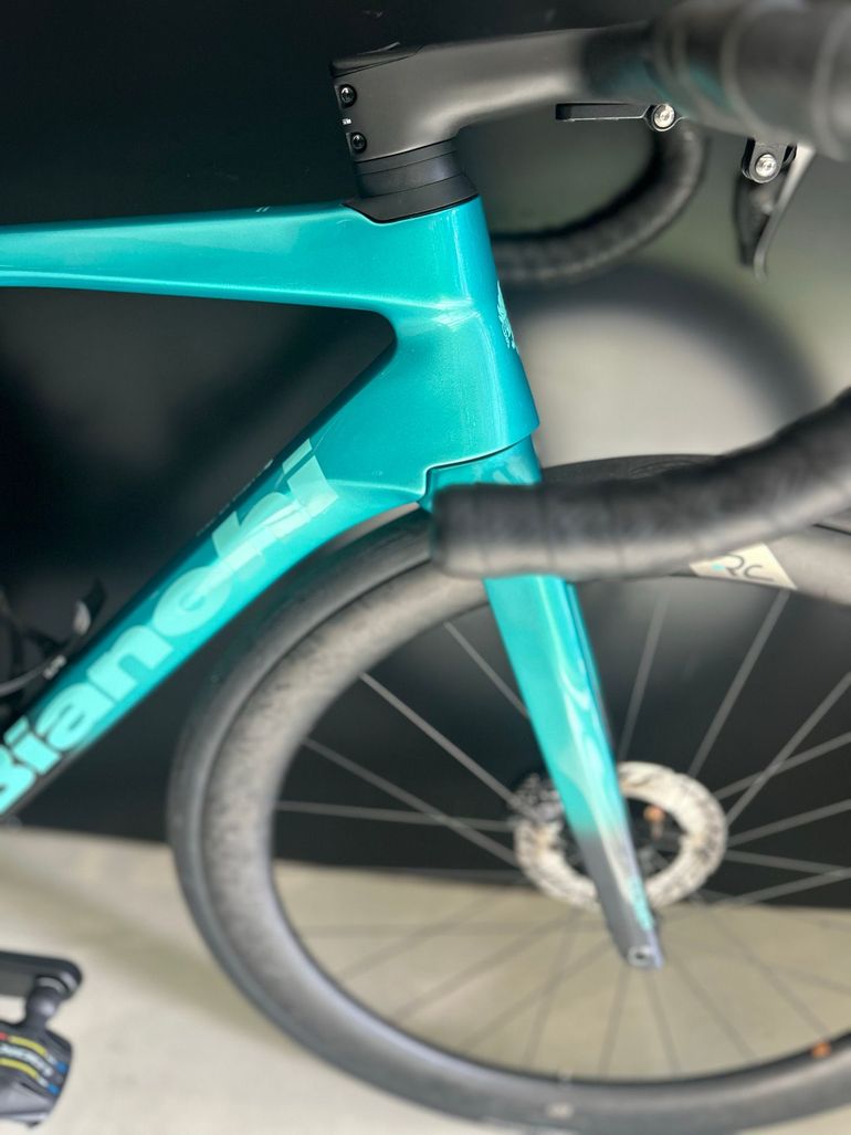 Używany Bianchi Specialissima COMP Ultegra Di2 2025 2025 Road & Gravel — zdjęcie 8 z 14
