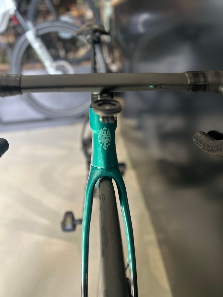 Używany Bianchi Specialissima COMP Ultegra Di2 2025 2025 Road & Gravel — zdjęcie 13 z 14