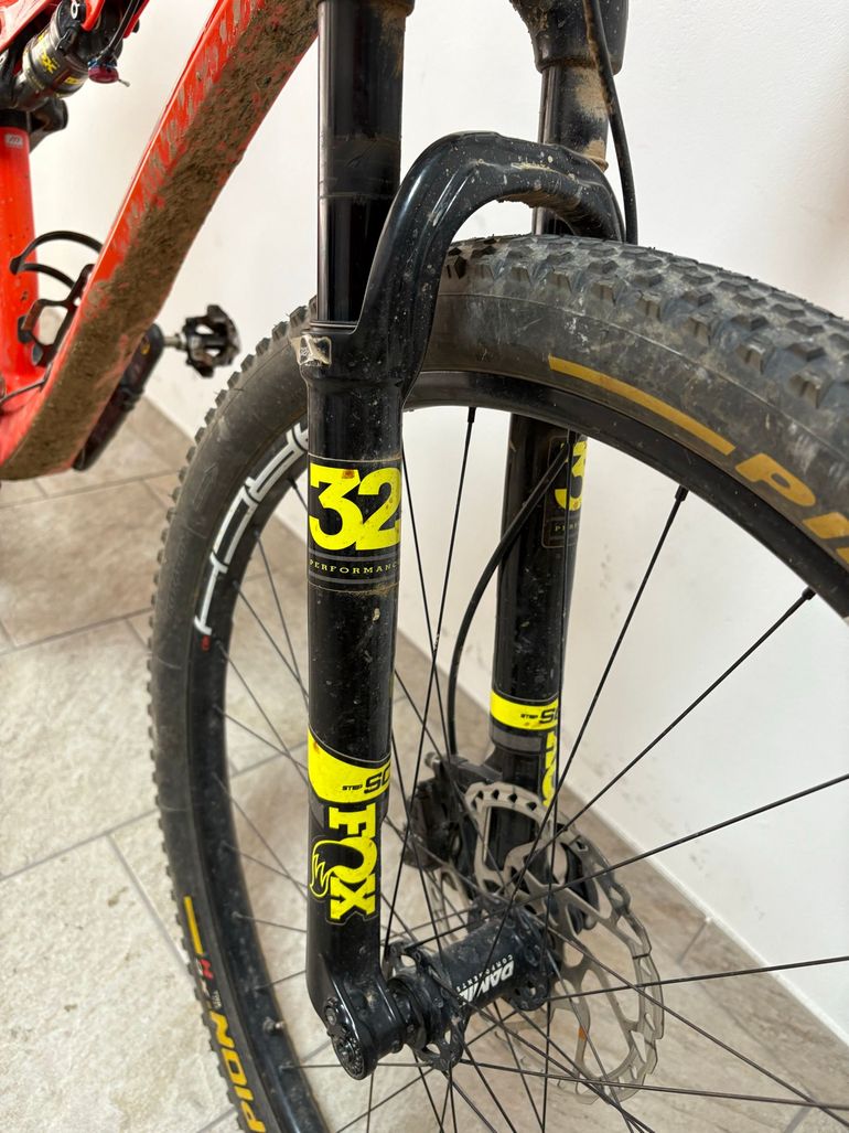 Used Orbea OIZ M30 2019 2019 Mountainbike, Orange, 27.5, 29 — image 3 of 14