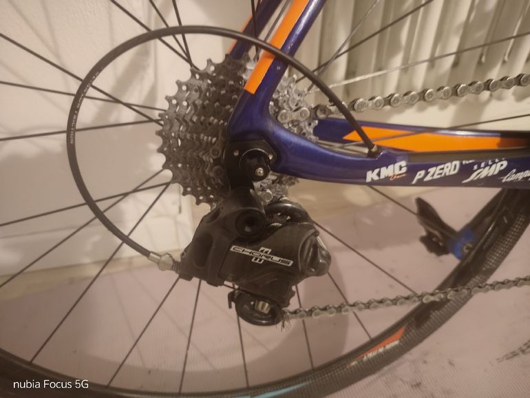 Używany De Rosa SK Pininfarina Chorus Carbon 2019 2019 Road & Gravel — zdjęcie 3 z 7