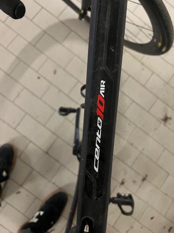 Wilier Custom Shimano Dura Ace Di2 2022 Road & Gravel de segunda mano, Negro — imagen 3 de 3