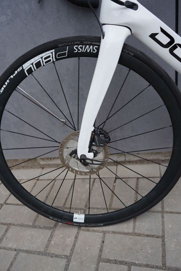 Pinarello Dogma Shimano Ultegra Di2 2019 Road & Gravel usato, Bianco — immagine 6 di 8
