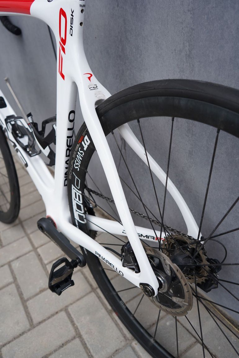 Gebrauchtes Pinarello DOGMA F10 DISK 2019 2019 Road & Gravel, Weiß — Bild 8 von 8