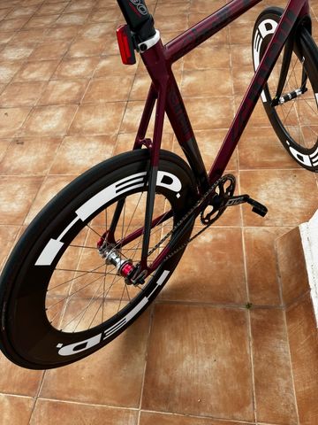 Used Cinelli Vigorelli Other 2018 Road & Gravel, Red — image 4 of 6