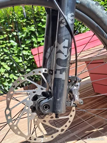 Used Giant Trance X 2024 Mountainbike, Blue — image 6 of 11