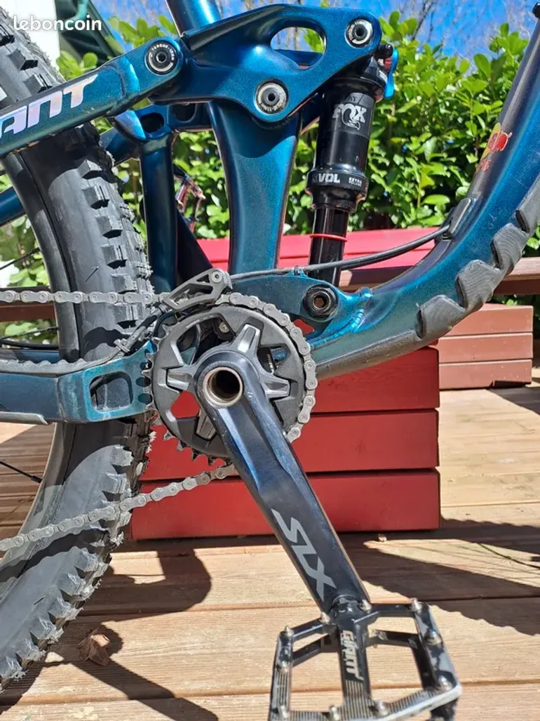Used Giant Trance X 2024 Mountainbike, Blue — image 3 of 11