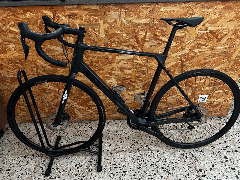 Canyon Endurace CF 7 Di2 2024 2024 Road & Gravel de segunda mano, Negro — imagen 7 de 13