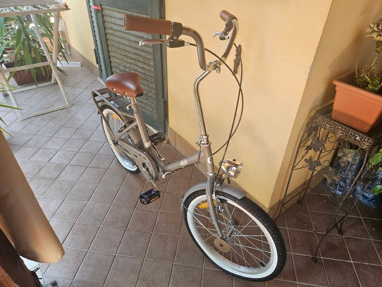 Used Via Veneto Folding Mia" Custom Simplex Vintage Urban, Light Gray — image 1 of 4