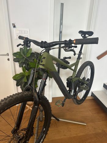 Gebrauchtes CUBE STEREO 150 C:62, TM 29 2023 2023 Mountainbike, Hellgrau — Bild 2 von 7