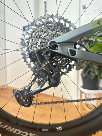 Gebrauchtes CUBE STEREO 150 C:62, TM 29 2023 2023 Mountainbike, Hellgrau — Bild 4 von 7