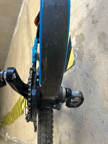 Used Giant Glory SRAM GX 2016 Mountainbike, Blue, 27.5 (650B) — image 15 of 17