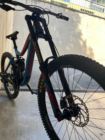 Used Giant Glory SRAM GX 2016 Mountainbike, Blue, 27.5 (650B) — image 7 of 17