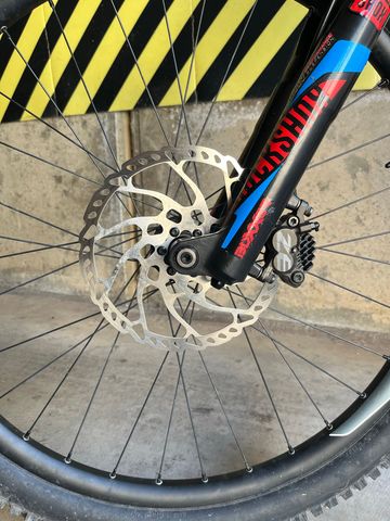 Used Giant Glory SRAM GX 2016 Mountainbike, Blue, 27.5 (650B) — image 2 of 17