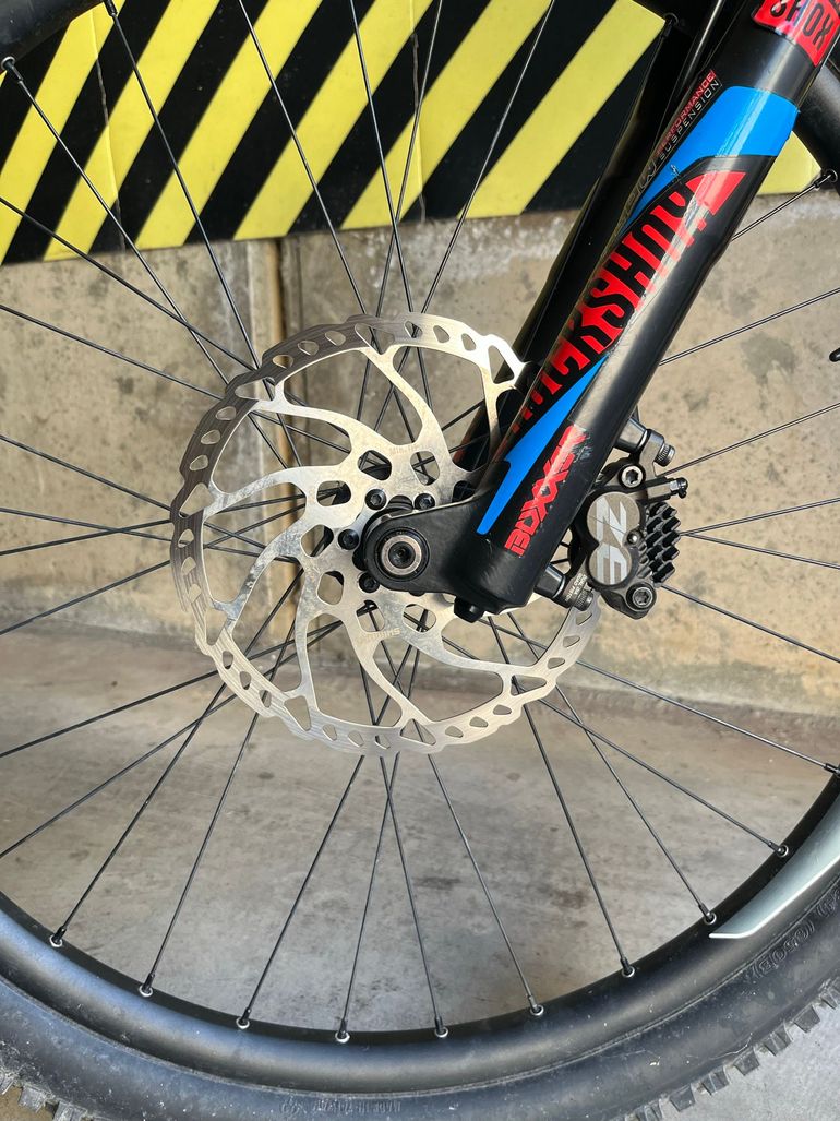 Używany Giant Glory SRAM GX 2016 Mountainbike — zdjęcie 2 z 14