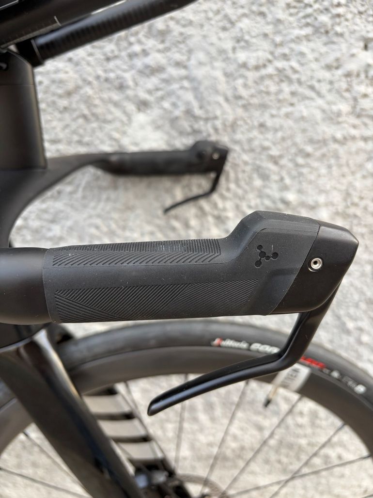 Argon 18 E117 Shimano 105 Di2 2026 2026 Road & Gravel d'occasion — image 4 sur 11