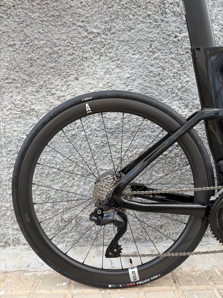 Argon 18 E117 Shimano 105 Di2 2026 2026 Road & Gravel d'occasion — image 6 sur 11
