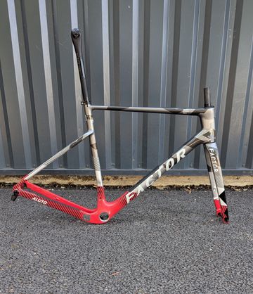 Used Factor ALUTO 2026 Frameset 2026 Road & Gravel