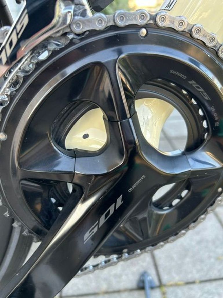 Canyon Ultimate CF SL 7 Di2 Aero 2025 2025 Road & Gravel d'occasion — image 4 sur 4