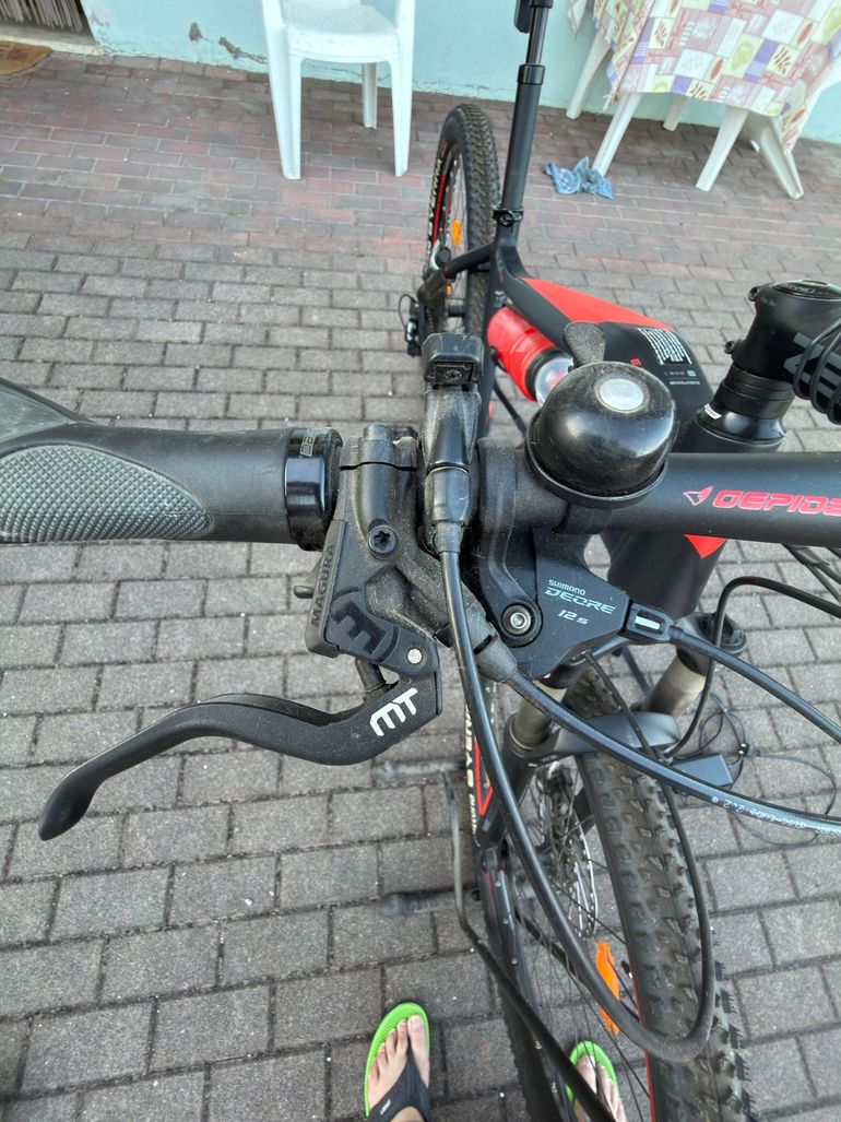 Used Gepida Custom Shimano Deore 2024 Mountainbike, Black — image 4 of 17