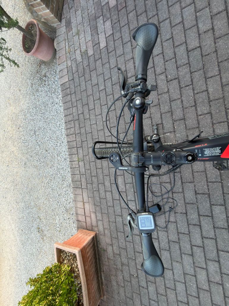 Used Gepida Custom Shimano Deore 2024 Mountainbike, Black — image 11 of 17