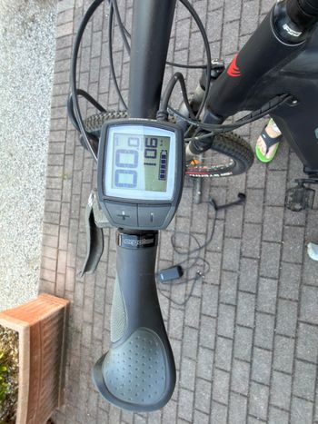 Used Gepida Custom Shimano Deore 2024 Mountainbike, Black — image 10 of 17
