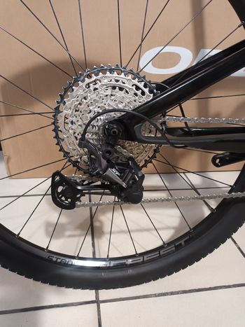 Używany Cannondale Scalpel Carbon 3 2023 2023 Mountainbike — zdjęcie 13 z 19