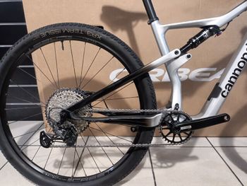 Używany Cannondale Scalpel Carbon 3 2023 2023 Mountainbike — zdjęcie 3 z 19