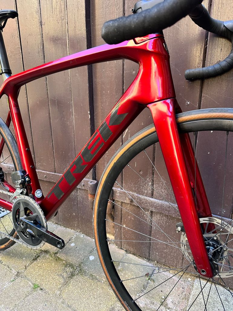 Used Trek Émonda SL 6 AXS 2023 2023 Road & Gravel, Red — image 2 of 8
