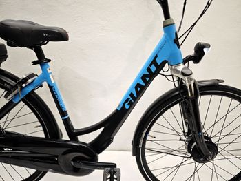 Używany Giant Ease E 2018 Urban — zdjęcie 4 z 12