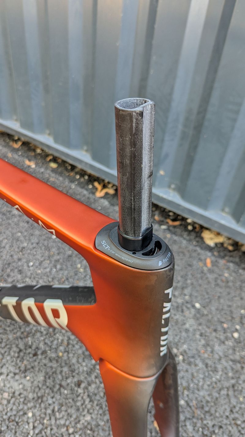 Tweedehands Factor OSTRO VAM - Frameset Premium 2026 Frameset 2026 Road & Gravel — afbeelding 3 van 4