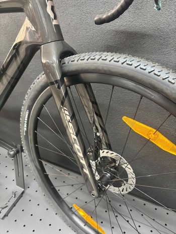 Używany Scott Addict Gravel 40 2026 2026 Road & Gravel — zdjęcie 5 z 7