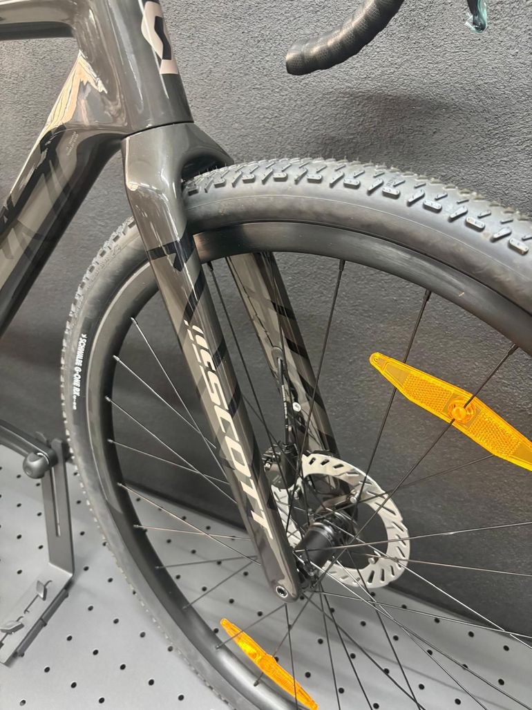 Używany Scott Addict Gravel 40 2026 2026 Road & Gravel — zdjęcie 5 z 7