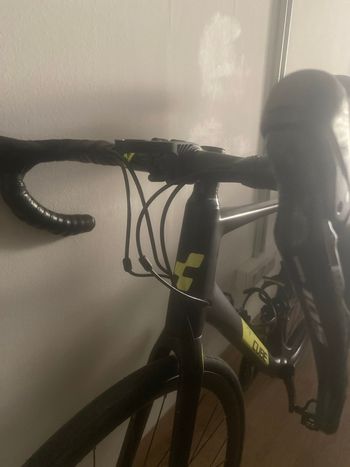 Używany CUBE ATTAIN GTC RACE 2020 2020 Road & Gravel — zdjęcie 4 z 5
