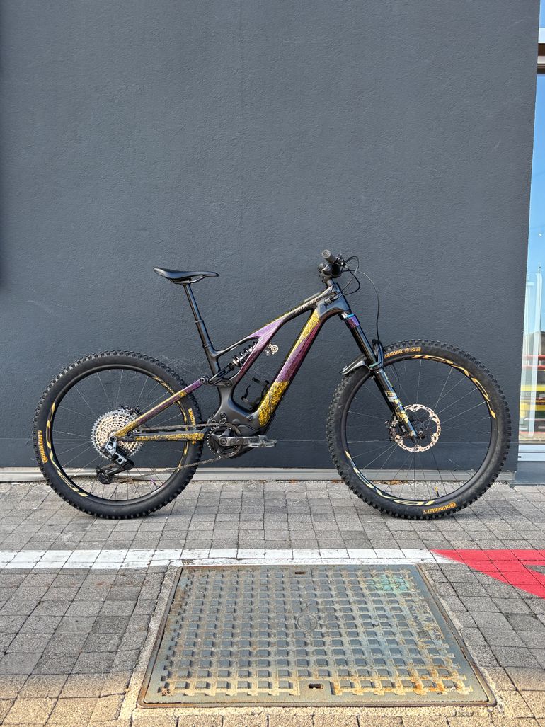 Specialized Turbo Levo Expert 2024 2024 Mountainbike d'occasion — image 1 sur 15