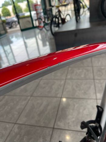 Used Ridley Fenix SL Disc - Shimano 105 ML 2021 2021 Road & Gravel, Red — image 4 of 5