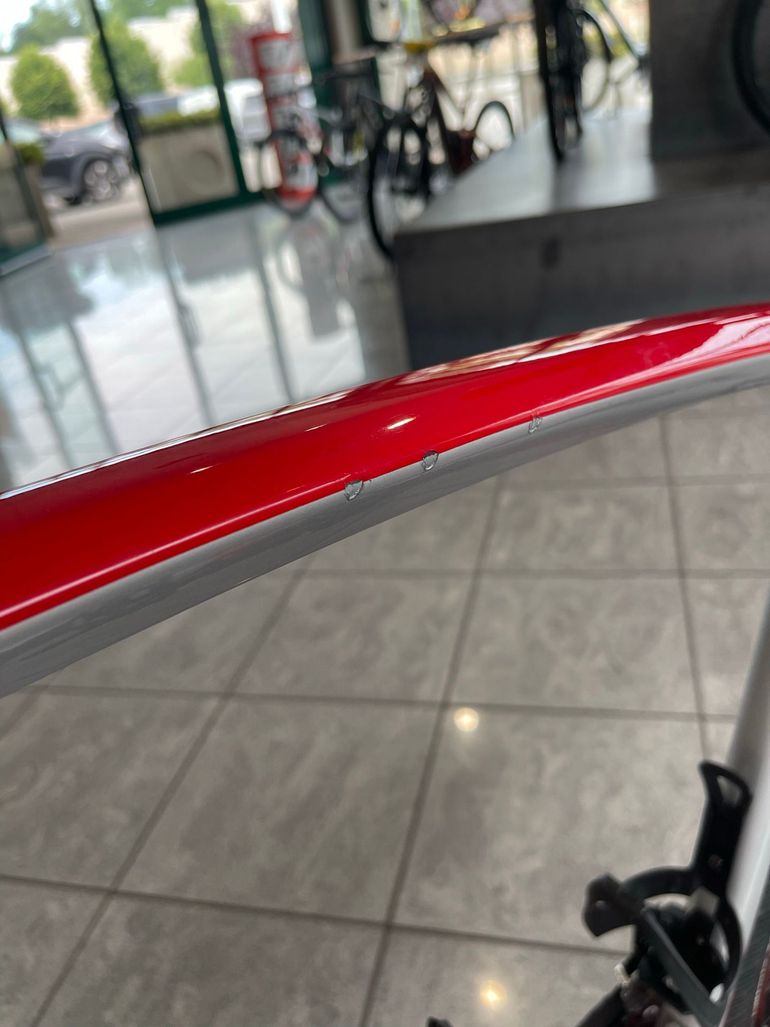Used Ridley Fenix SL Disc - Shimano 105 ML 2021 2021 Road & Gravel, Red — image 4 of 5
