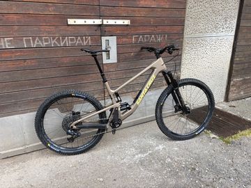 Použité Santa Cruz 5010 GX AXS / Carbon C 2023 2023 MTB