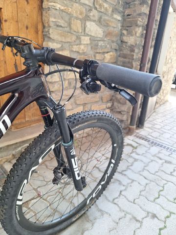 Tweedehands Specialized Epic Hardtail Expert 2021 2021 Mountainbike — afbeelding 3 van 10