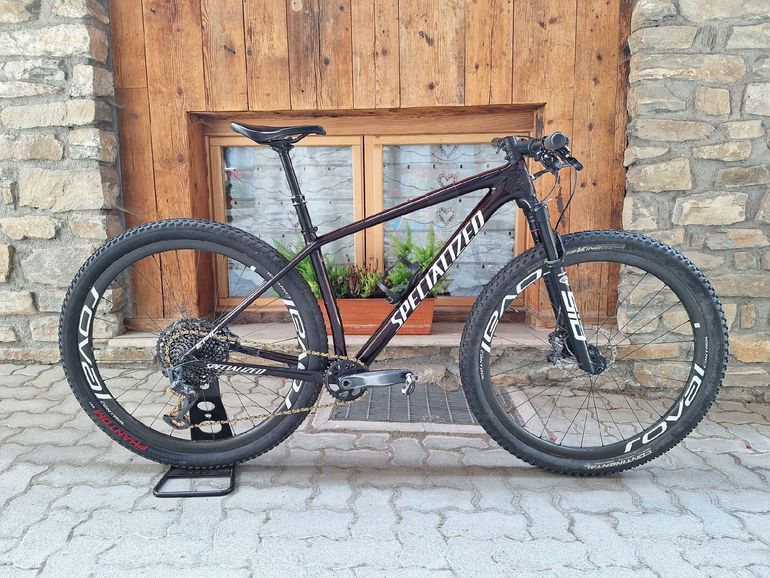Gebrauchtes Specialized Epic Hardtail Expert 2021 2021 Mountainbike, Rot, 29 — Bild 1 von 10