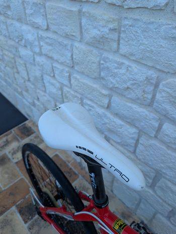 Used Bianchi Kuma Shimano Alivio 2012 Mountainbike, Red — image 3 of 8