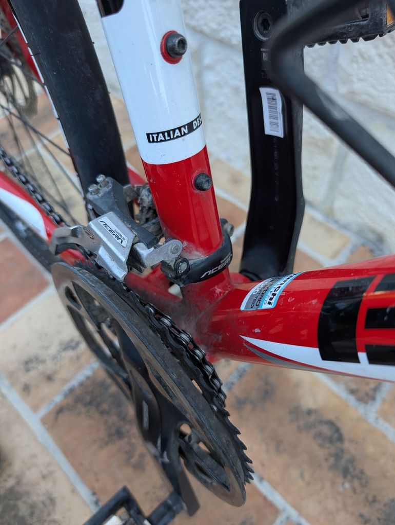 Used Bianchi Kuma Shimano Alivio 2012 Mountainbike, Red — image 6 of 8