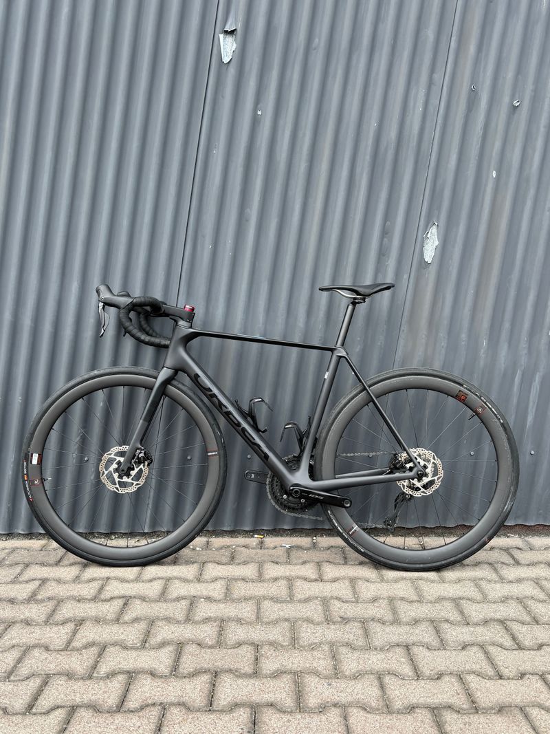Used Orbea ORCA M30i 2025 2025 Road & Gravel, Black — image 4 of 11