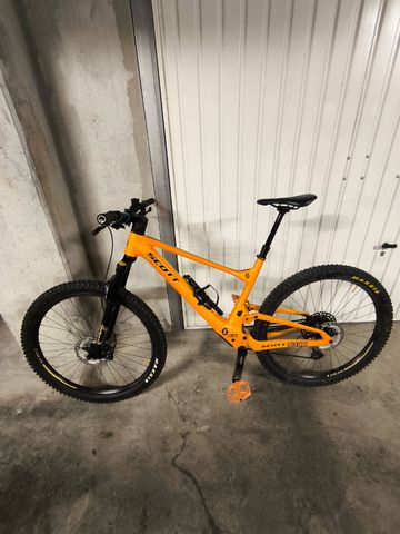 Used Scott Spark 970 2023 2023 Mountainbike, Orange, 29 — image 2 of 6